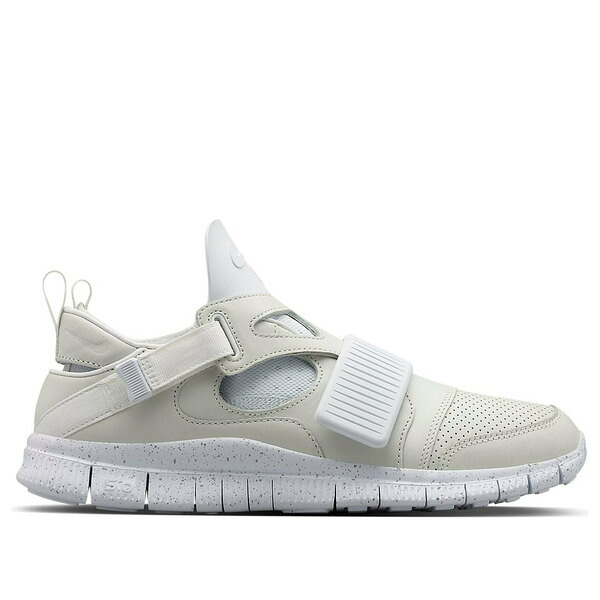 Nike ナイキ メンズ スニーカー 【Nike Free Huarache Carnivore SP 'White' 801759-110】 サイズ US_9(27.0cm)｜asty