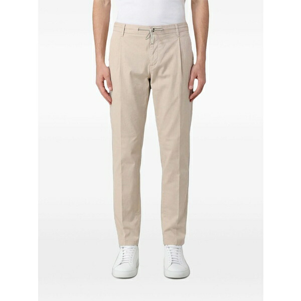イレブンティ メンズ カジュアルパンツ ボトムス Drawstring pleated chinos Neutrals｜asty