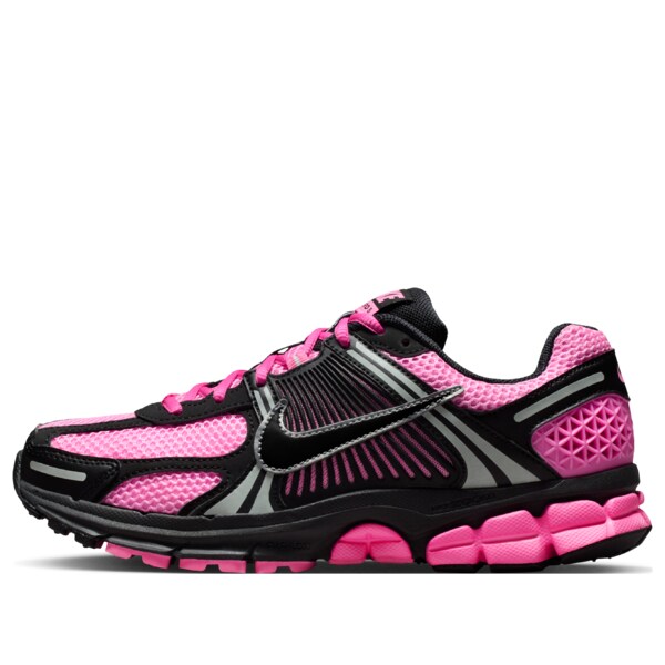 Nike ナイキ レディース スニーカー  【(WMNS) Nike Air Zoom Vomero 5 \u0027Pink Spell Black\u0027 FJ2028-601】  大きさ US_9.5(26.5糎)