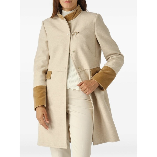 フェイ レディース 厚地の外套 アウター Hook-detail single-breasted coat Neutrals