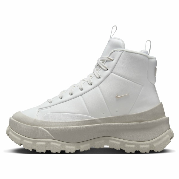 Nike ナイキ レディース スニーカー  【(WMNS) Nike Blazer Mid Roam \u0027Summit White Light Bone\u0027 FQ9065-100】  大きさ US_W_13