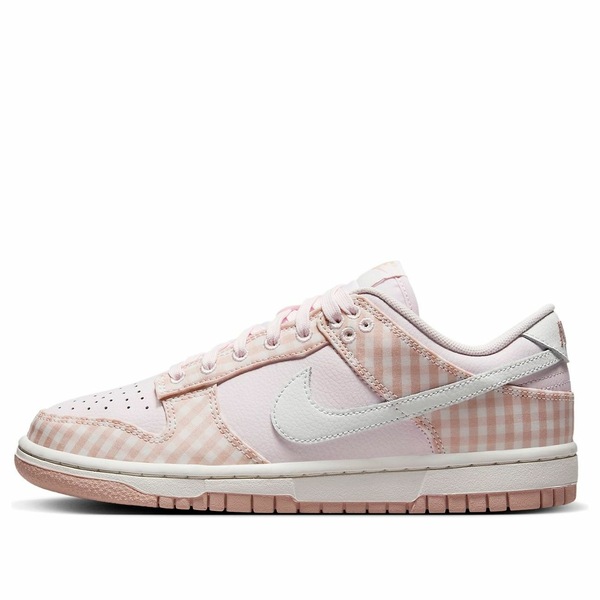 Nike ナイキ レディース スニーカー  【(WMNS) Nike Dunk Low \u0027Pearl Pink Oxford Summit White\u0027 FB9881-600】  大きさ US_6.5(23.5珊)