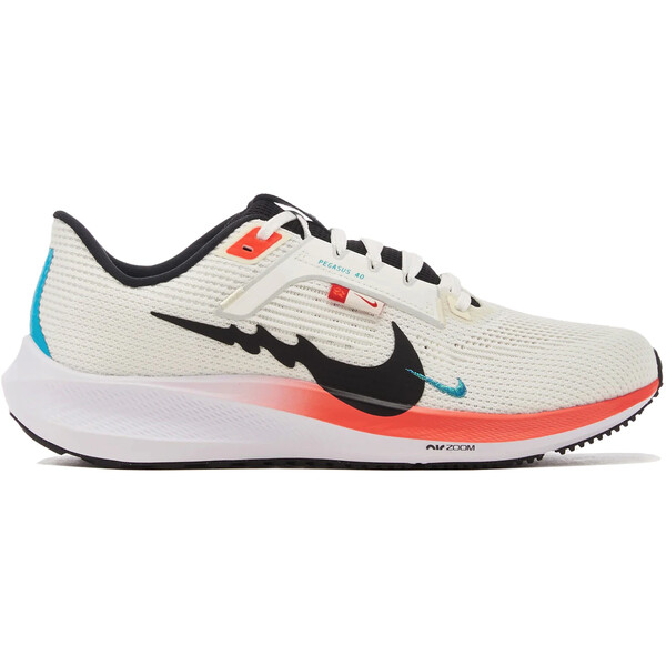 Nike ナイキ メンズ スニーカー  【Nike Air Zoom Pegasus 40 Year of the Dragon】  大きさ US_10(28.0糎) Sail/White/Bright Crimson/Black
