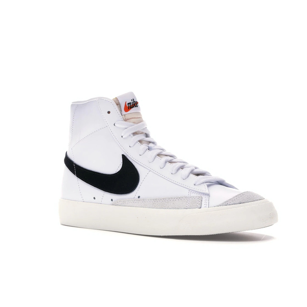 枚数限定 NIKE Nike ナイキ スニーカー Nike Blazer Mid 77