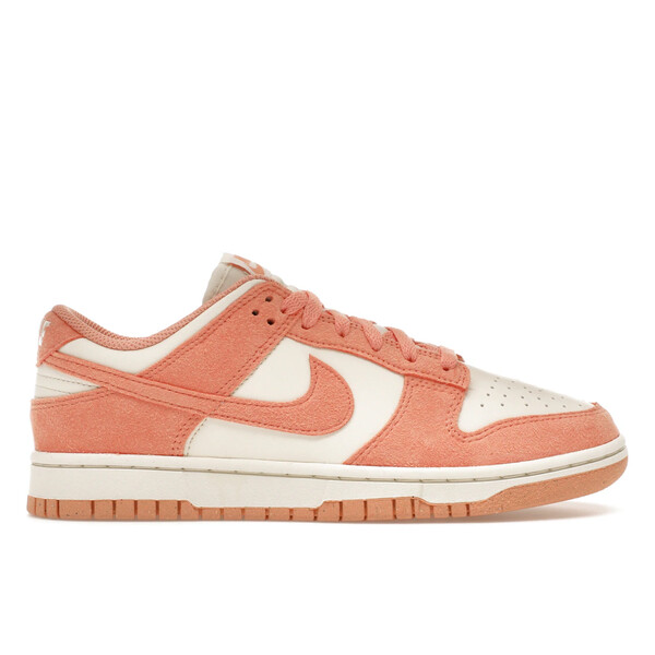 Nike ナイキ レディース スニーカー 【Nike Dunk Low Next Nature Apricot Agate (Women's)】 サイズ US_W_11.5 Soft Pearl/Apricot Agate/White｜asty