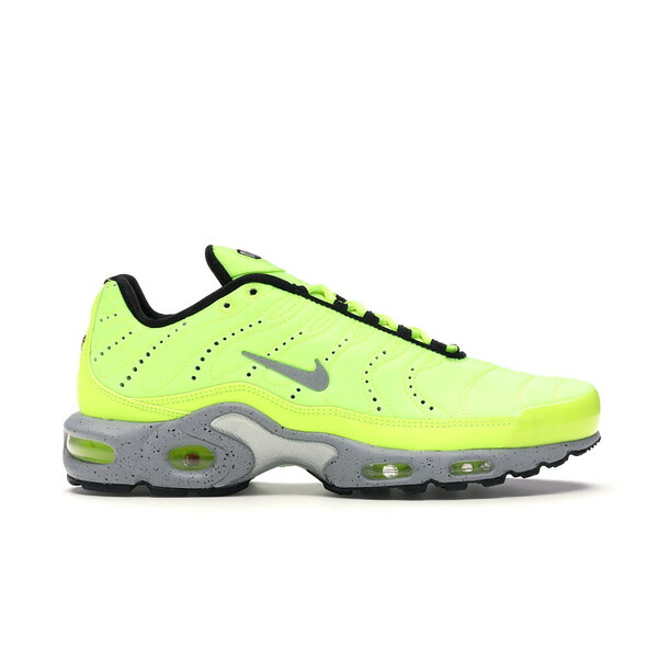 Nike ナイキ メンズ スニーカー  【Nike Air Max Plus Full Volt】  大きさ US_6.5(24.5糎) Volt/Matte Silver-Wolf Grey-Black