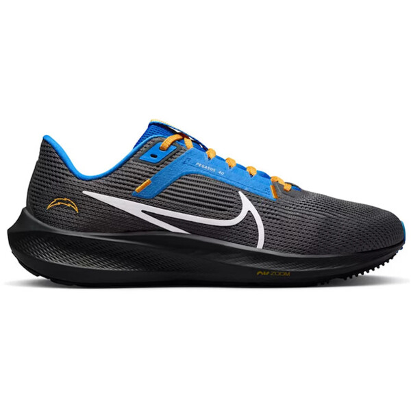 Nike ナイキ メンズ スニーカー  【Nike Pegasus 40 Los Angeles Chargers】  大きさ US_9.5(27.5珊) Anthracite/Italy Blue/University Gold/White