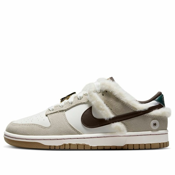 Nike ナイキ レディース スニーカー GRAY/WHITE/BLACK 【(WMNS) Nike Dunk Low 'Mink And Jewels' FB1859-121】 サイズ US_5(22.0cm)｜asty