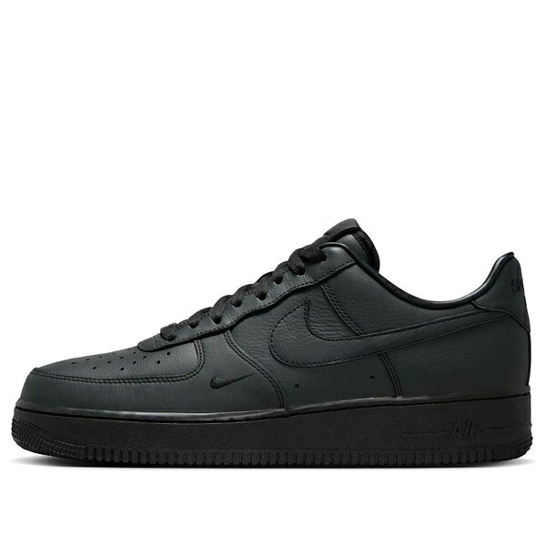 Nike ナイキ メンズ スニーカー  【Nike x .SWOOSH Air Force 1 Low \u0027Triple Black\u0027 HJ9348-001】  大きさ US_8.5(26.5糎)