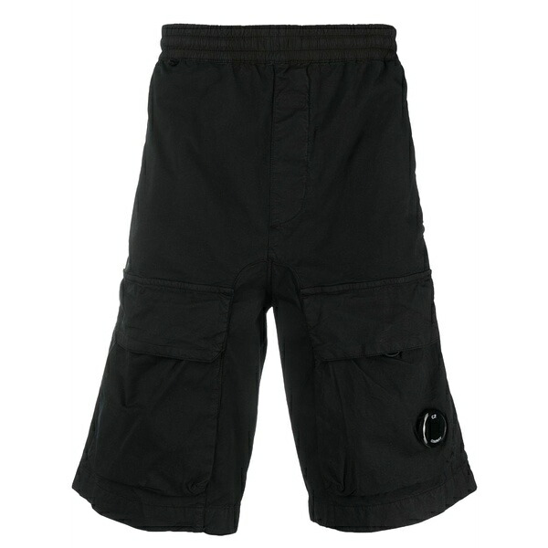 シーピーカンパニー メンズ 心地好いズボン下 ボトムス Logo-patch cargo shorts Black