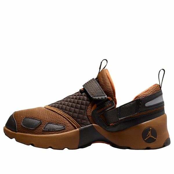 Jordan ジョーダン レディース スニーカー 【(WMNS) Air Jordan Trunner LX 'Light British Tan' HQ2164-200】 サイズ US_W_12|asty
