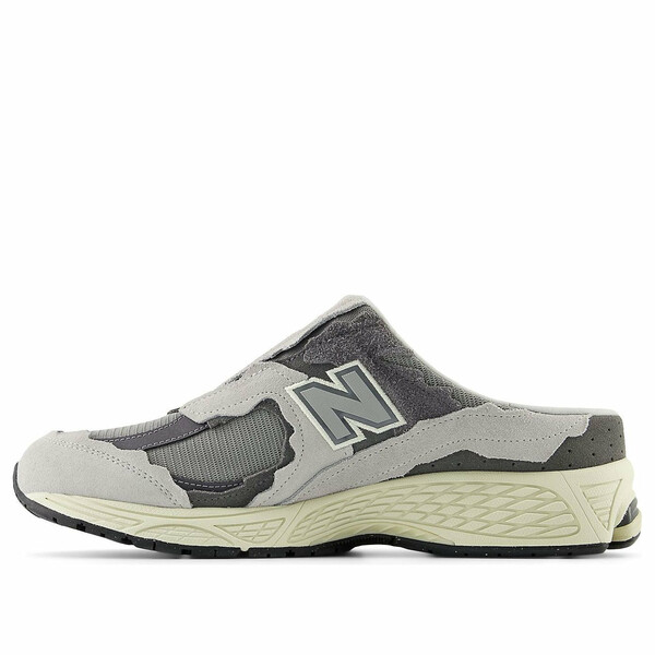 New Balance ニュー平衡にする メンズ スニーカー 【New Balance 2002R Mule \u0027Protection Pack Rain Cloud\u0027 M2002NA】  大きさ US_6(24.0糎)