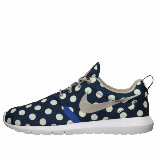 Nike ナイキ メンズ スニーカー 【Nike Rosherun NM City QS 'NYC' 667632-400】 サイズ US_8.5(26.5cm)｜asty