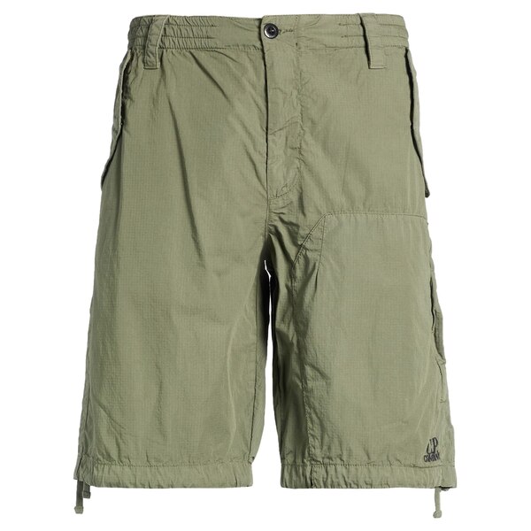 【送料無料】 シーピーカンパニー メンズ カジュアルパンツ ボトムス Shorts & Bermuda Shorts Green｜asty