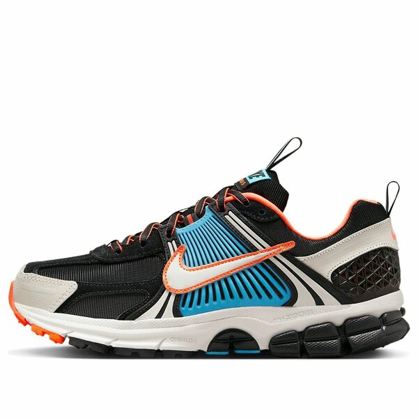 Nike ナイキ レディース スニーカー Black/Light Bone/Blue/Total Orange 【(WMNS) Nike Air Zoom Vomero 5 \u0027Blue Total Orange\u0027 FZ3963-010】  大きさ US_6(23.0糎)