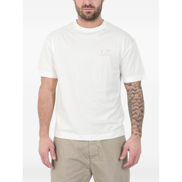 シーピーカンパニー メンズ Tシャツ トップス Logo detail t-shirt White｜asty
