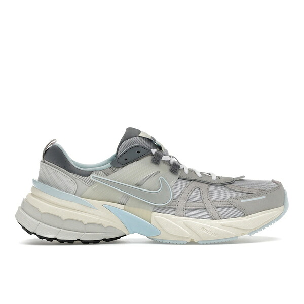 Nike ナイキ レディース スニーカー  【Nike V2K Run Light Bone Metallic Platinum (Women\u0027s)】  大きさ US_W_10 Light Bone/Light Iron Ore/Smoke Grey/Metallic Platinum