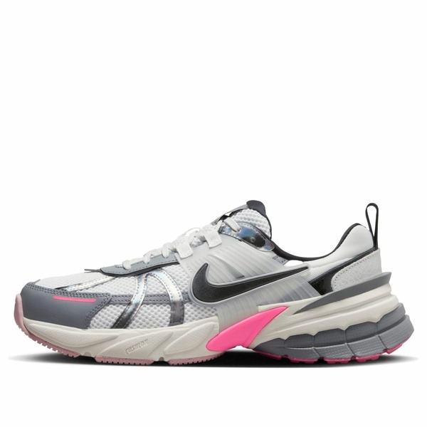 Nike ナイキ レディース スニーカー  【(WMNS) Nike V2K Run \u0027Grey Pink\u0027 FZ5061-100】  大きさ US_7(24.0糎)