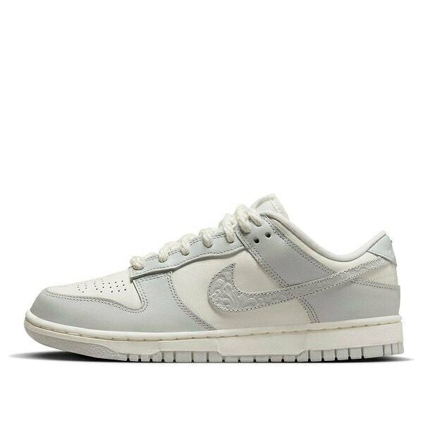 Nike ナイキ レディース スニーカー GRAY 【(WMNS) Nike Dunk Low \u0027Needlework Sail Aura\u0027 FJ4553-133】  大きさ US_8(25.0糎)