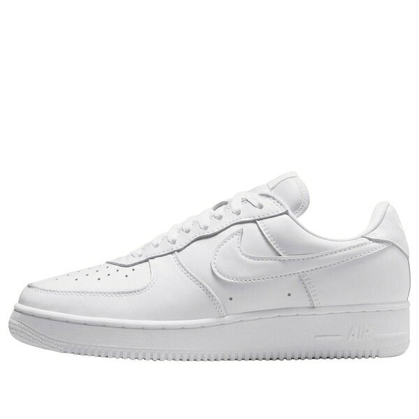 Nike ナイキ メンズ スニーカー 【Nike Air Force 1 Low '01 'Triple White' IV4501-100】 サイズ US_7(25.0cm)｜asty
