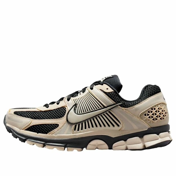Nike ナイキ メンズ スニーカー 【Nike Air Zoom Vomero 5 'Black Cream II' FJ4151-008】 サイズ US_9.5(27.5cm)｜asty