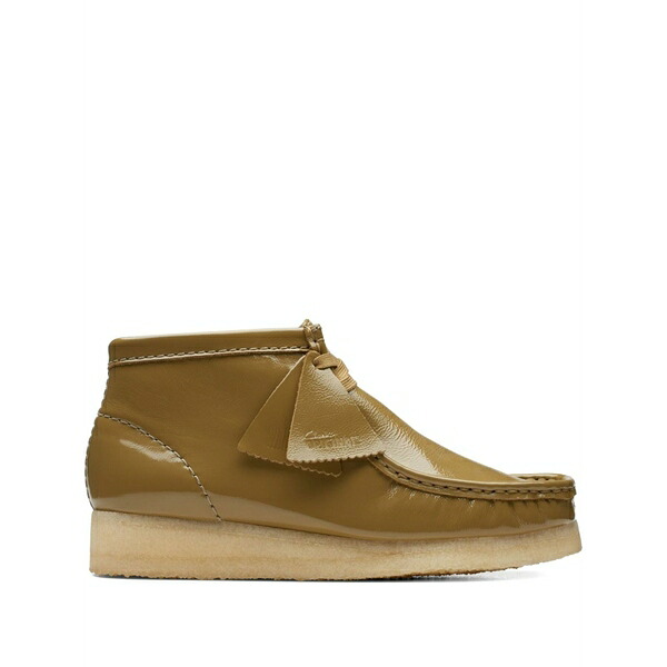 クラークス レディース ブーツ シューズ Wallabee patent leather boots Neutrals