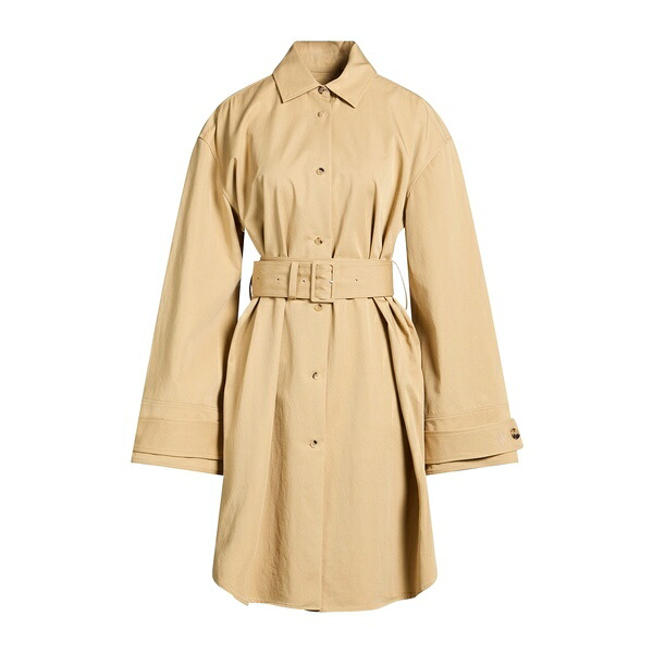 【貨物輸送無料】 J.W.アンダーソン レディース 上衣＆上衣 アウター Overcoats \u0026 Trench Coats Beige