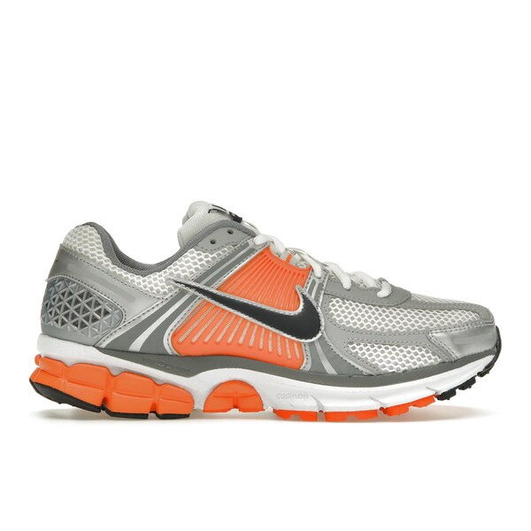 Nike ナイキ メンズ スニーカー 【Nike Zoom Vomero 5 Platinum Tint Safety Orange】 サイズ US_11.5(29.5cm) Platinum Tint/Cool Grey/White/Dark Obsidian/Safety Orange｜asty