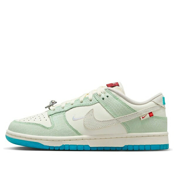 Nike ナイキ レディース スニーカー  【(WMNS) Nike Dunk Low LX \u0027Year of the Dragon\u0027 FZ5065-111】  大きさ US_5(22.0糎)
