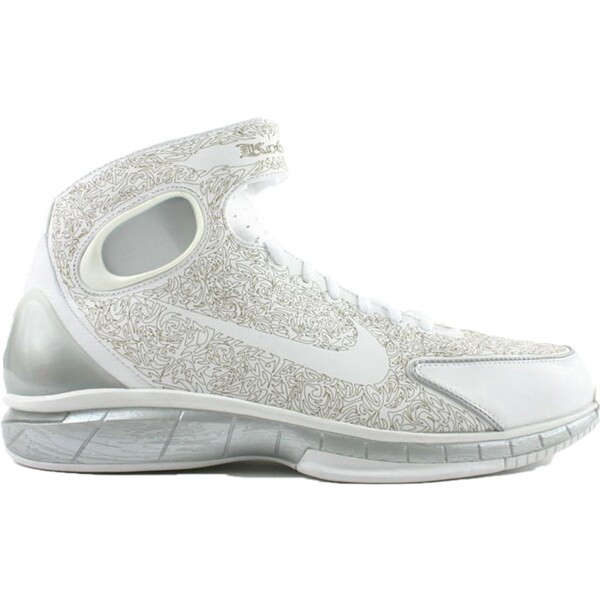 Nike ナイキ メンズ スニーカー  【Nike Air Huarache 2K4 Kobe Laser】  大きさ US_8.5(26.5珊) White/White-Metallic Silver-Metallic Gold