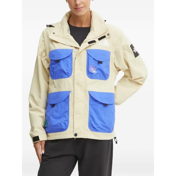 ノースフェイス レディース ジャケット＆ブルゾン アウター Pockets hooded jacket Neutrals｜asty 50,880円