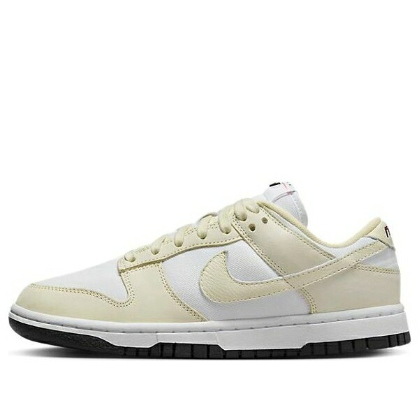Nike ナイキ レディース スニーカー White/Coconut Milk/Black/Siren Red 【(WMNS) Nike Dunk Low LX 'White Coconut Milk' DZ2710-100】 サイズ US_W_11｜asty