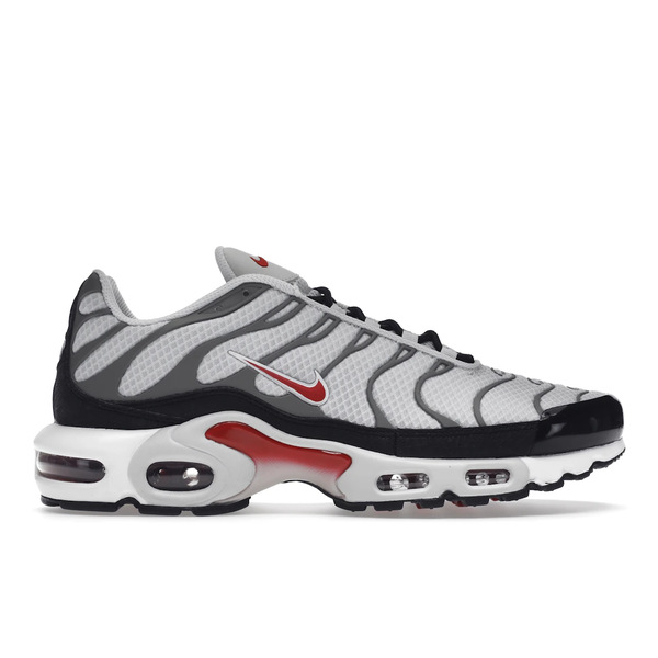 Nike ナイキ メンズ スニーカー  【Nike Air Max Plus Photon Dust Varsity Red】  大きさ US_9.5(27.5珊) Photon Dust/Particle Grey/Black/Varsity Red