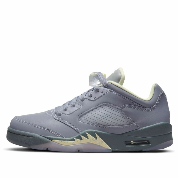 Jordan ジョーダン レディース スニーカー 【(WMNS) Air Jordan 5 Retro Low 'Indigo Haze' FJ4563-500】 サイズ US_8.5(25.5cm)｜asty