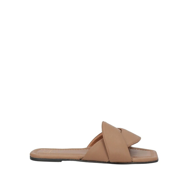 【送料無料】 エーティーピー アトリエ レディース サンダル シューズ Sandals Beige｜asty 36,270円