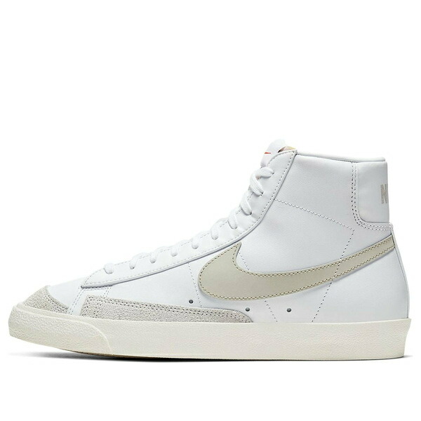 Nike ナイキ メンズ スニーカー  【Nike Blazer Mid 77 \u0027Light Bone\u0027 BQ6806-106】  大きさ US_M_4.5