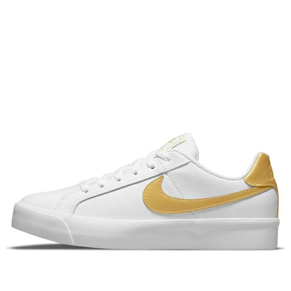 Nike ナイキ レディース スニーカー  【(WMNS) Nike Court Royale AC \u0027White Gold\u0027 AO2810-109】  大きさ US_6.5(23.5珊)