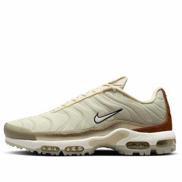 Nike ナイキ メンズ スニーカー  【Nike Air Max Plus Golf \u0027Player\u0027s Championship\u0027 HF1033-100】  大きさ US_8.5(26.5糎)