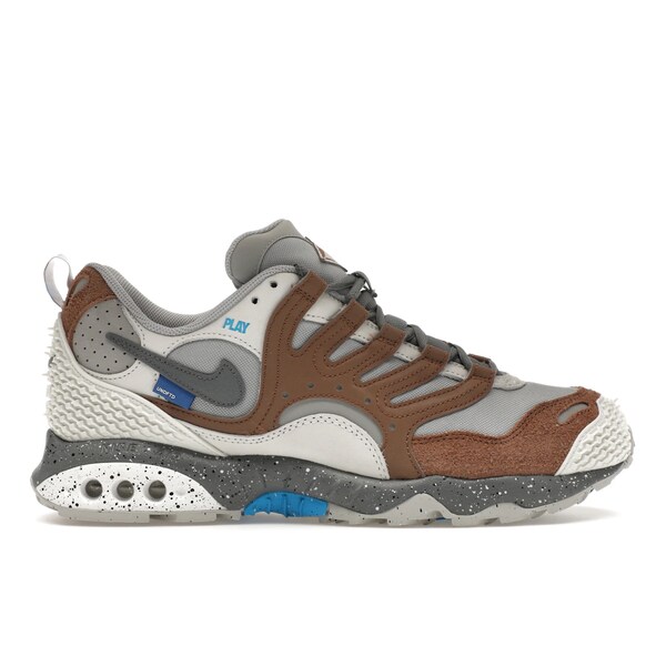 Nike ナイキ メンズ スニーカー  【Nike Air Terra Humara Undefeated Archaeo Brown】  大きさ US_M_4.5 Archaeo Brown/Smoke Grey-Summit White