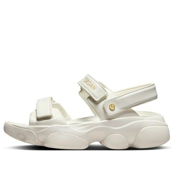 Jordan ジョーダン レディース スニーカー  【(WMNS) Air Jordan Deja Sandal ail Metallic Gold FN5036-100】  サイズ US_5(22.0cm)