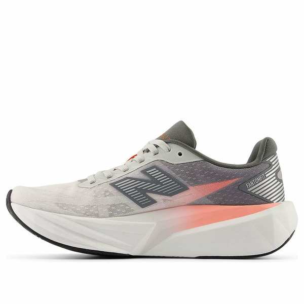 New Balance ニュー平衡にする レディース スニーカー  【(WMNS) New Balance FuelCell Rebel v5 \u0027TCS NYC Marathon\u0027 WFCXNY5】  大きさ US_7(24.0糎)