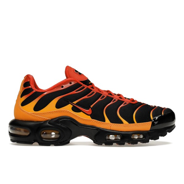 Nike ナイキ メンズ スニーカー 【Nike Air Max Plus Volcano】 サイズ US_8(26.0cm) Black/Vivid Orange-Chile Red|asty