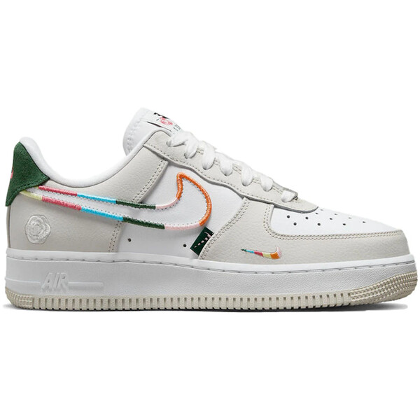 Nike ナイキ レディース スニーカー 【Nike Air Force 1 '07 All Petals United (Women's)】 サイズ US_6.5(23.5cm) White/White/White/Fir Green/Clay Grey/Bright Orange｜asty