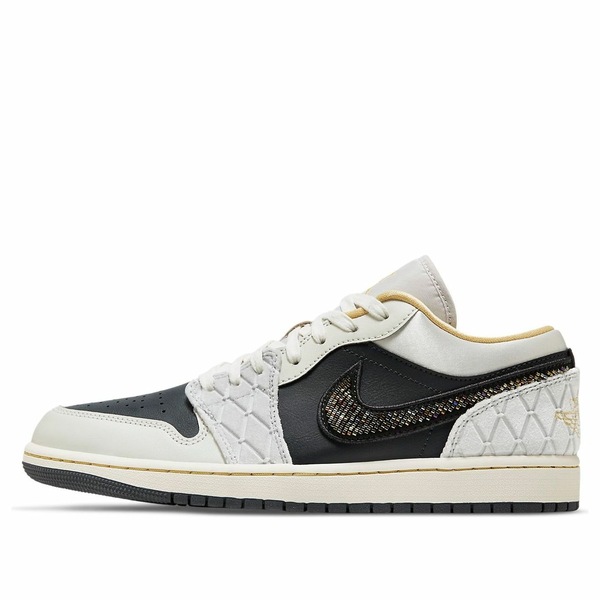 Air Jordan ジョーダン メンズ スニーカー 【Air Jordan 1 Low SE 'Beaded Swoosh' DV1762-001】 サイズ US_7.5(25.5cm)｜asty