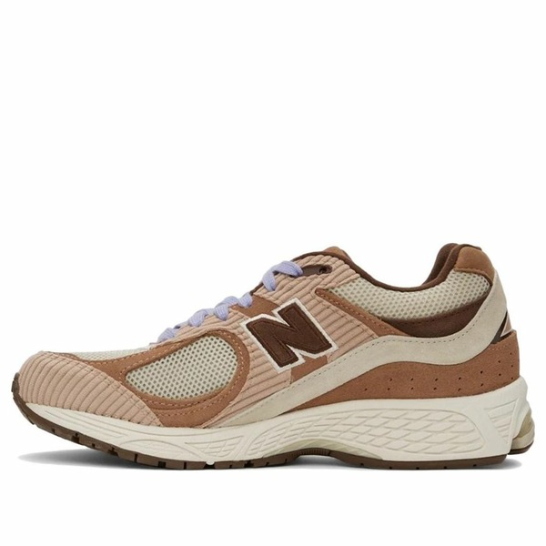 New Balance ニュー平衡にする メンズ スニーカー 【New Balance 2002R \u0027Brown Corduroy\u0027 SSENSE Exclusive M2002RSS】  大きさ US_8.5(26.5糎)
