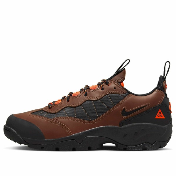 Nike ナイキ メンズ スニーカー  【Nike ACG Air Mada Bison DO9332-200】  サイズ US_8.5(26.5cm)