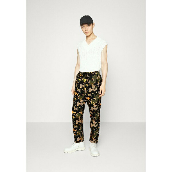 98%OFF!】 アイスバーグ メンズ カジュアルパンツ ボトムス PANTALONE