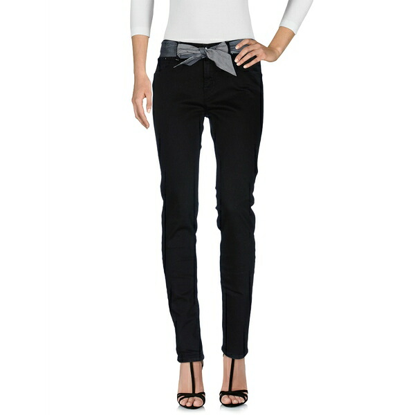 【送料無料】 ヤコブ コーエン レディース デニムパンツ ボトムス Jeans Black｜asty