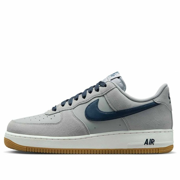 Nike ナイキ メンズ スニーカー  【Nike Air Force 1 \u002707 LV8 \u0027Light Smoke Grey Armory Navy\u0027 IB6388-003】  大いさ US_7(25.0糎) メンズ靴-靴