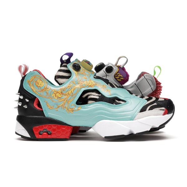 Reebok リーボック メンズ スニーカー  【Reebok Instapump Fury Minions Vicious 6】  大いさ US_5.5(23.5糎) Black/White-Silver Metallic